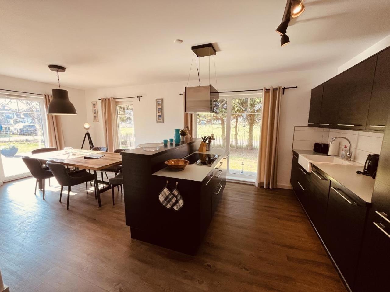 Ferienhaus De Niege Leive บอร์น ภายนอก รูปภาพ